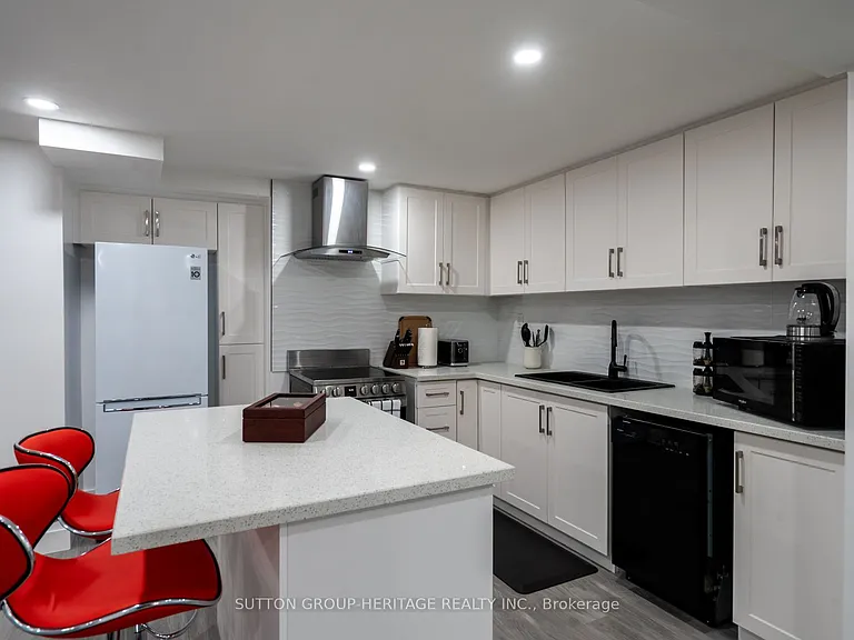 1059 Riverview Cres #BASEMENT — Photo 7