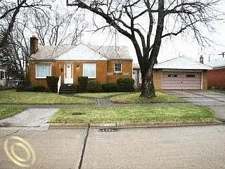 7252 Highview St photo 1