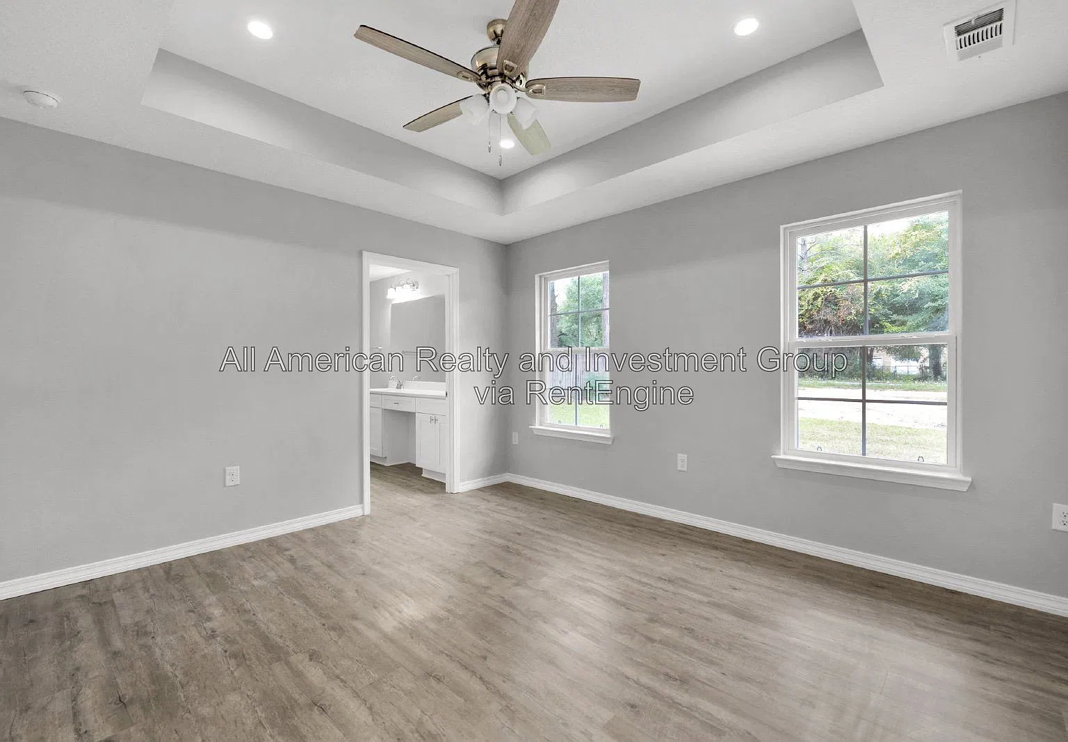 3 bed, 2.0 bath, 1403 sqft, $1,700 — Photo 2