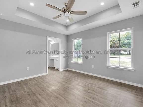 2nd image of 810 Lee Ave