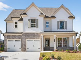 5583 Spring St, Flowery Branch, GA 30542