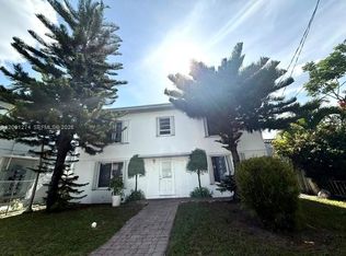 Altos Del Mar No 3, Miami Beach, FL 33141