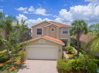 10333 Barberry Ln, Fort Myers, FL 33913