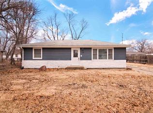 708 Frey Dr, Manhattan, KS 66502
