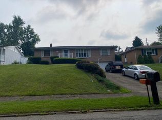 204 Bryden Rd, Steubenville, OH 43953