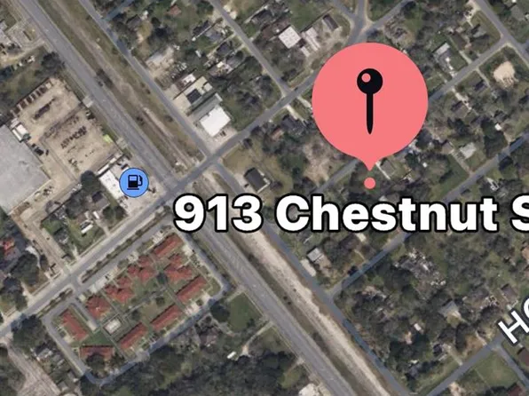 913 Chestnut St, La Marque, TX 77568