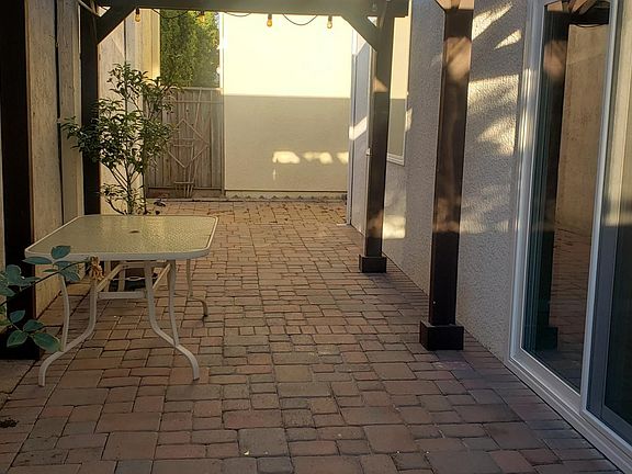 3rd image of 2223 Woodduck Ct