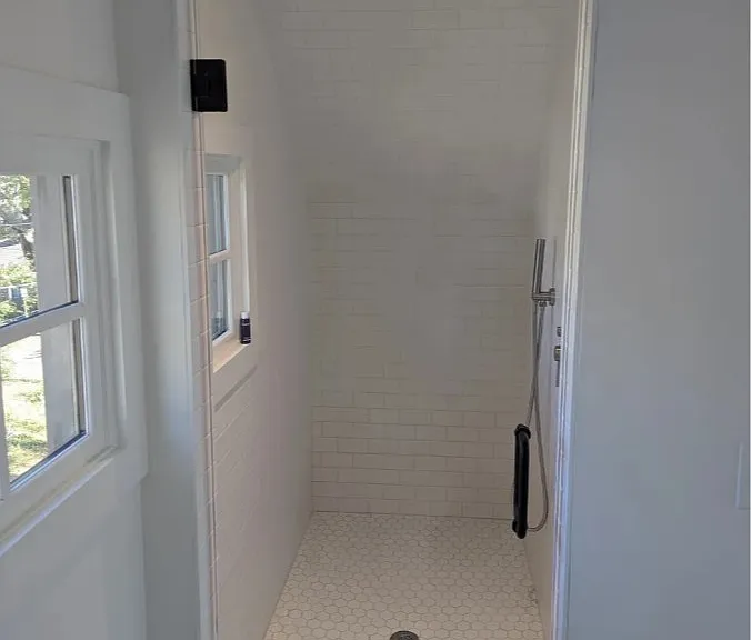 1002 Center St NW #C — Photo 13