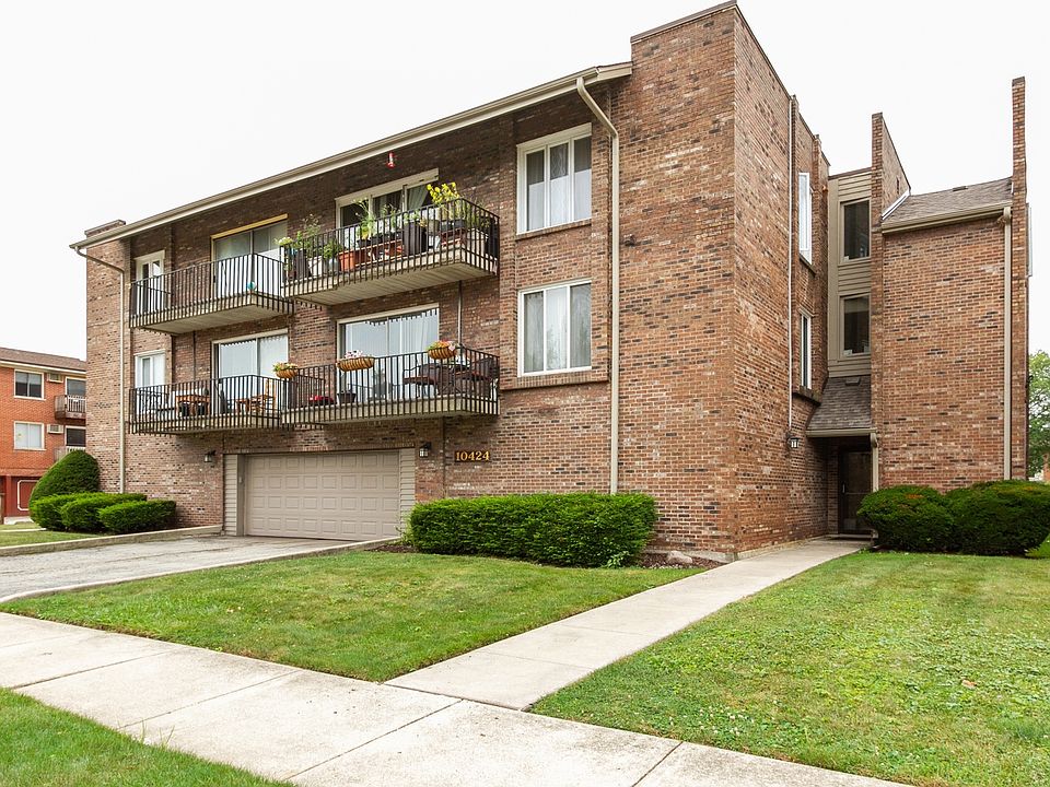 1st image of 10424 Mayfield Ave APT 7
