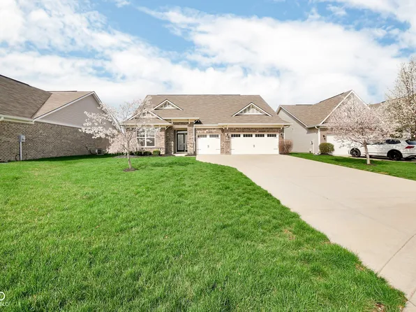 9539 Rocky Shore Dr, McCordsville, IN 46055