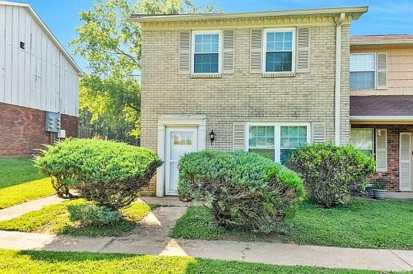 1st image of 1301 Neelys Bend Rd APT D27