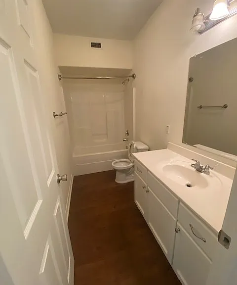 500 Vicki Dr — Photo 8