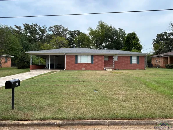 405 Lynoak St, Marshall, TX 75672