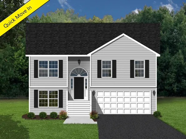 690 Old Fort Rd, Rocky Mount, VA 24151