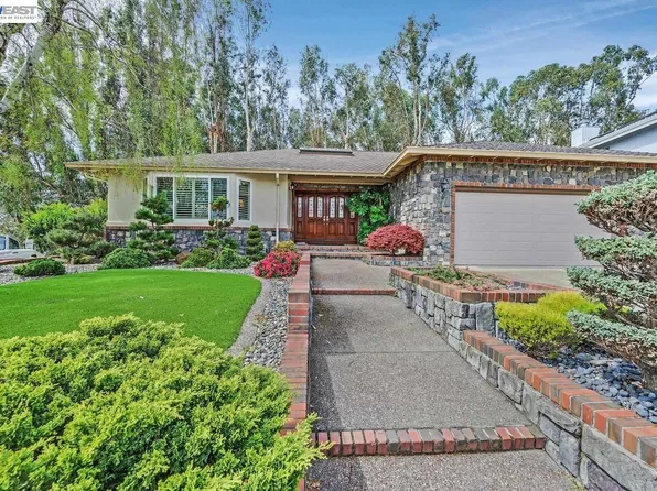 18019 Center St, Castro Valley, CA 94546