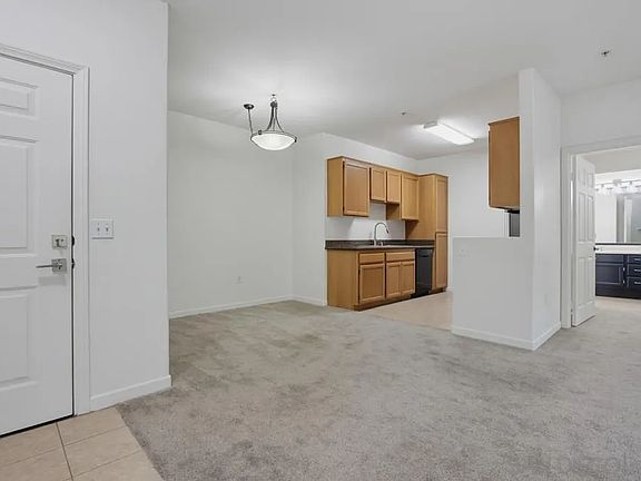 2nd image of 7647 Mission Gorge Rd Unit 19