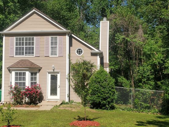 728 Brittany Ct, Stone Mountain, GA 30083