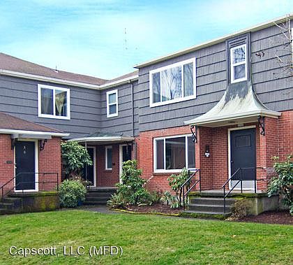 2nd image of 1525 SE 41st Ave APT 8