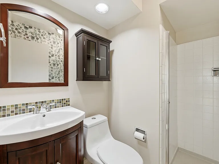 875 Tartarian Way — Photo 10