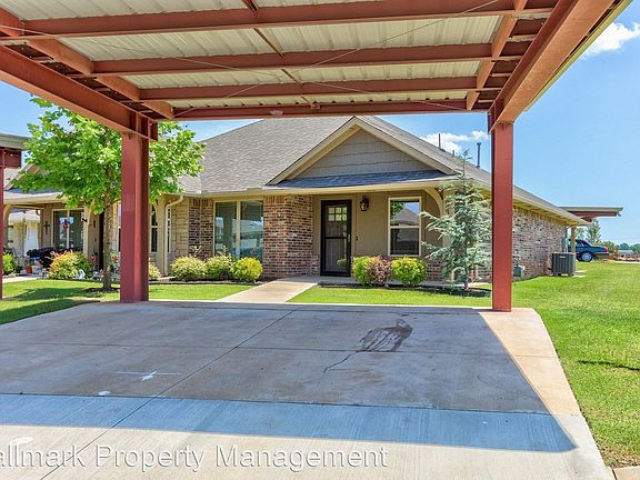 5th image of 8936 SW 55th St Unit B