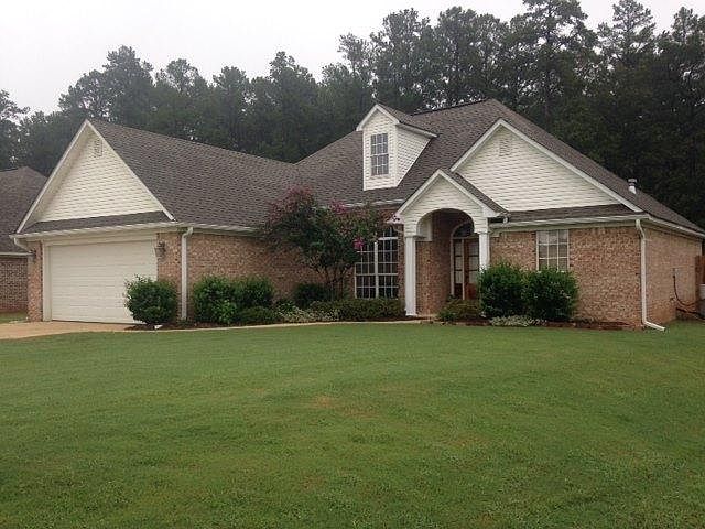 1st image of 104 Breckenridge Dr