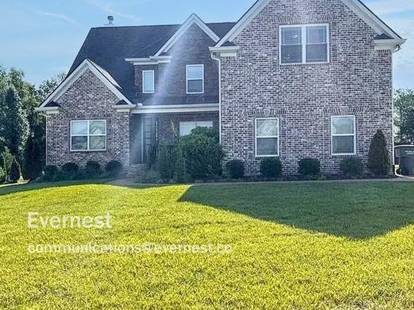 383 Cobblestone Way
