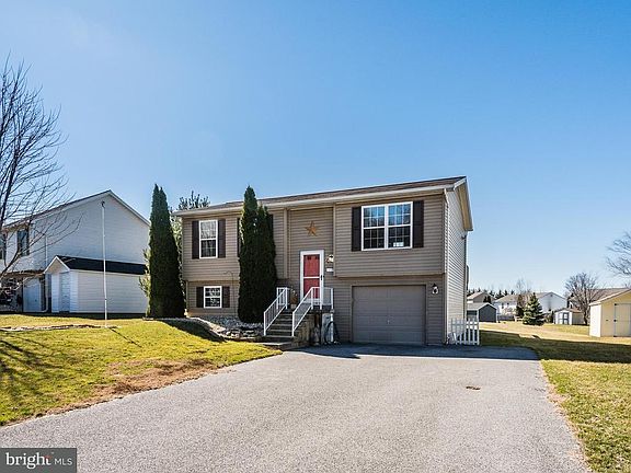3rd image of 3853 Mountain Shadow Cir
