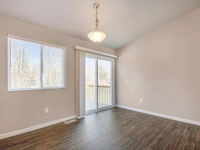 5233 Bittersweet Dr — Photo 6