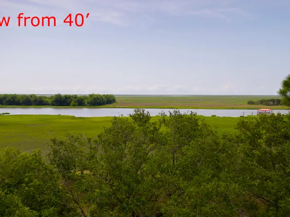 2 Pines Rd, Mc Clellanville, SC 29458