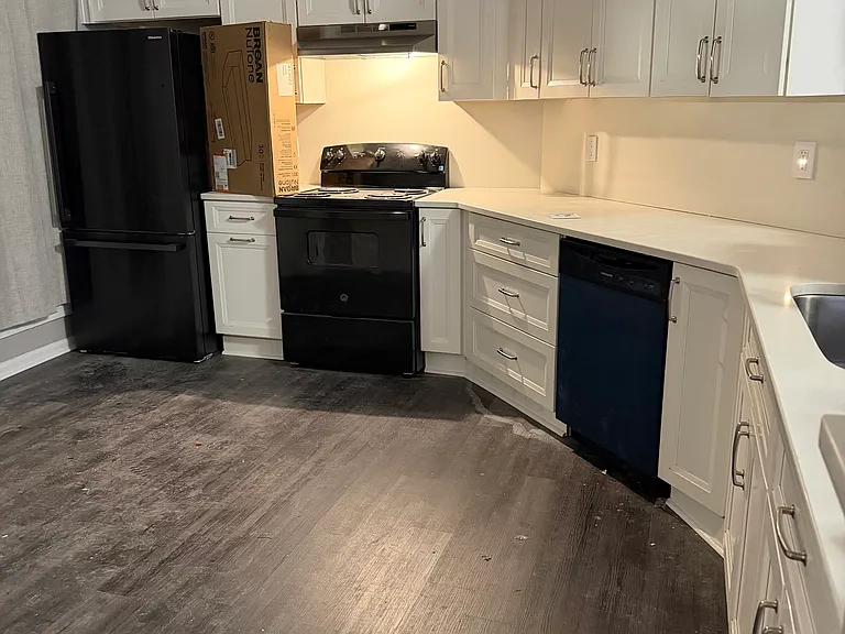 3251 Dale Ln SW — Photo 2