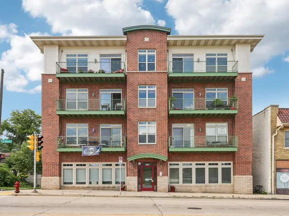 5128 West Bluemound ROAD #402, Milwaukee, WI 53208