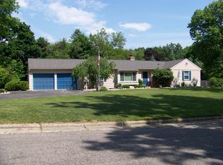 418 S Lincoln St, Greenville, MI 48838