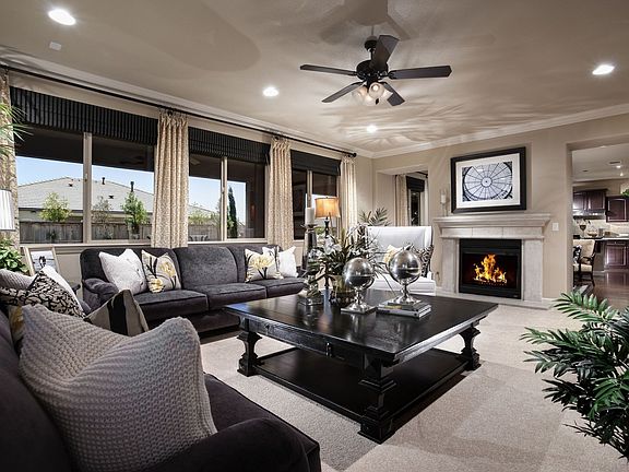 Silverleaf Family Room