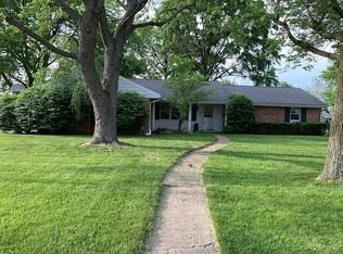 1804 Camelot Ln, Findlay, OH 45840
