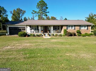 327 Eugene Ward Rd, Adrian, GA 31002