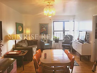 Rented by Sunrise Real Estate