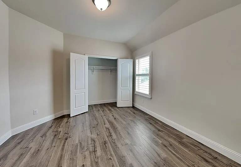 17534 Sequoia Dr — Photo 11