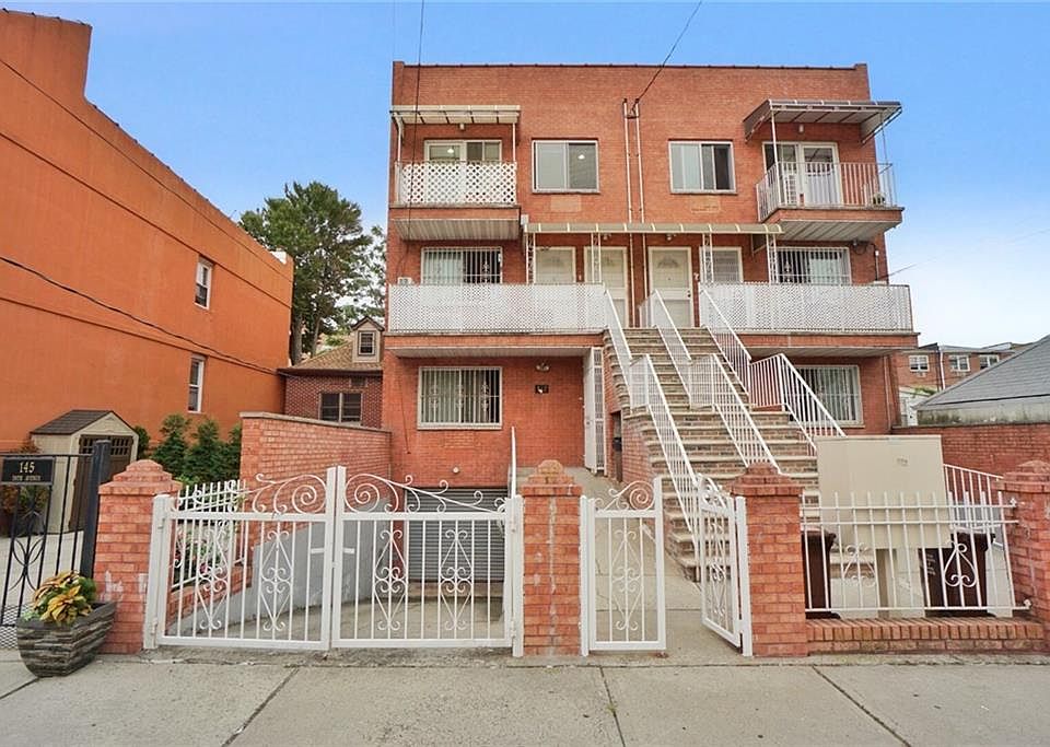1st image of 147-149 28th Ave