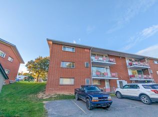 6202 Parkway Dr #F-2, Morgantown, WV