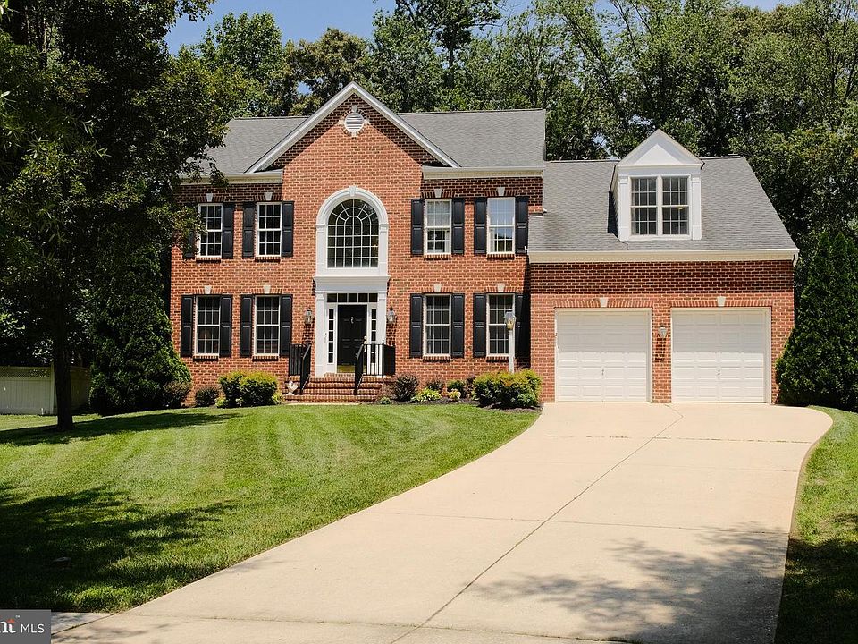 1st image of 1340 Bluegrass Way
