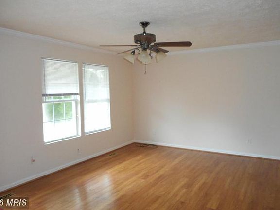 3rd image of 419 Pocahontas Dr
