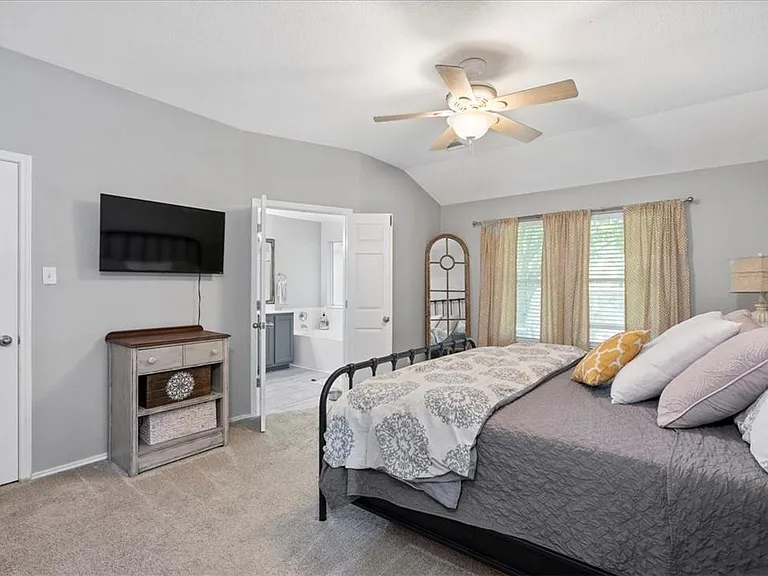 14500 Mowsbury Dr — Photo 16