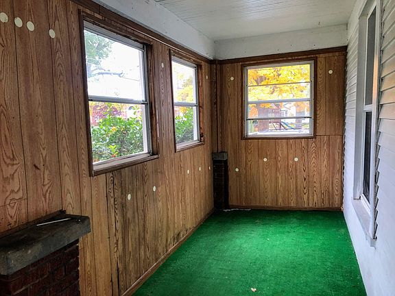 2nd image of 1353 Ewing Ave SE