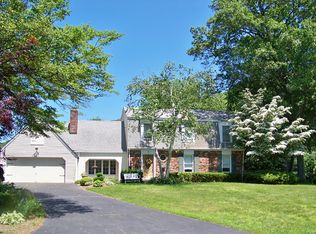 11 Blueberry Ln, Putnam Valley, NY 10579