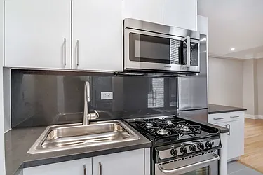 Rented by Akelius Real Estate Management