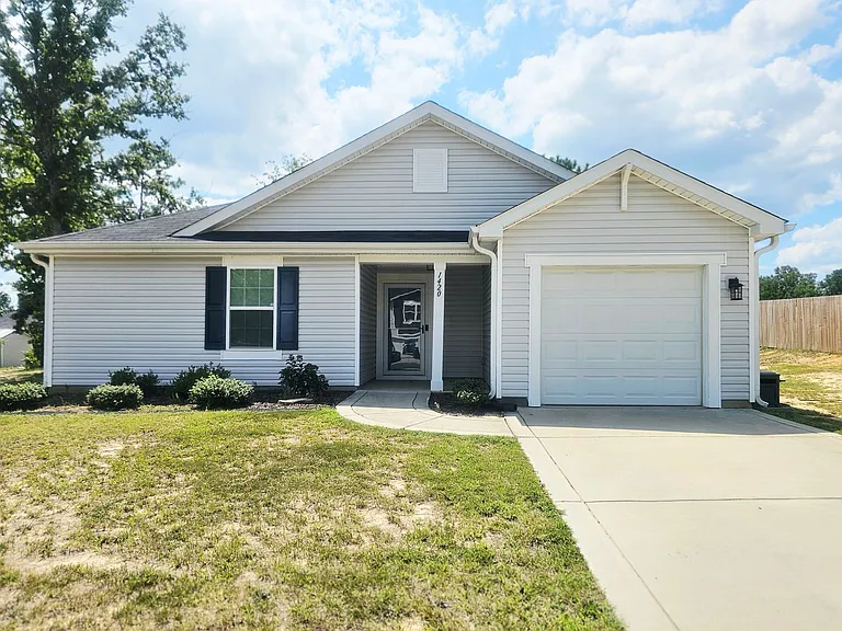 1420 Demila Dr — Photo 1