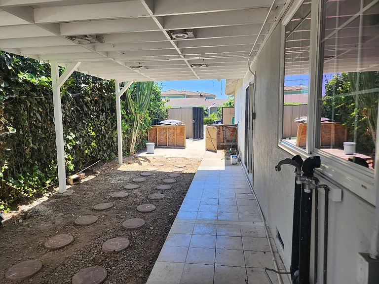 12182 Diane St — Photo 3