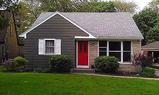 1st image of 75 Celia St SW