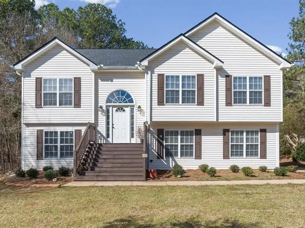 360 Chestnut Dr, Covington, GA 30016
