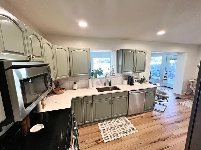 412 Ramsey St — Photo 12